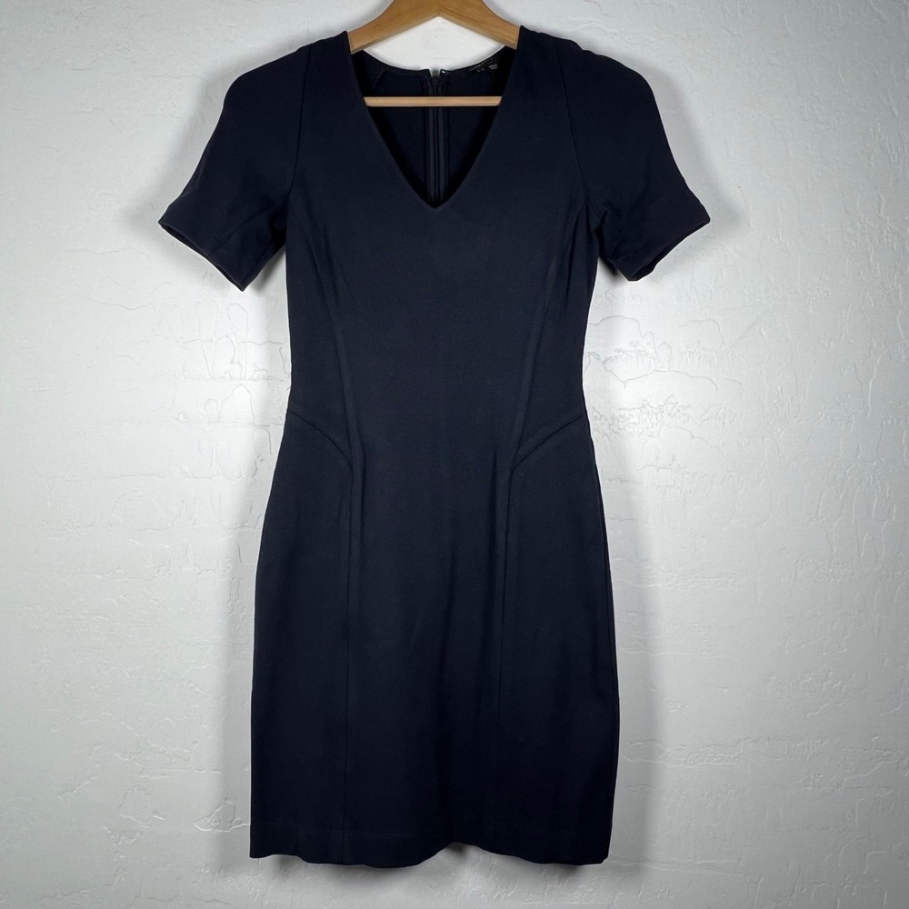Theory Serto Sheath Dress Navy Blue V-Neck Short Sleeve D0726601 Size 2